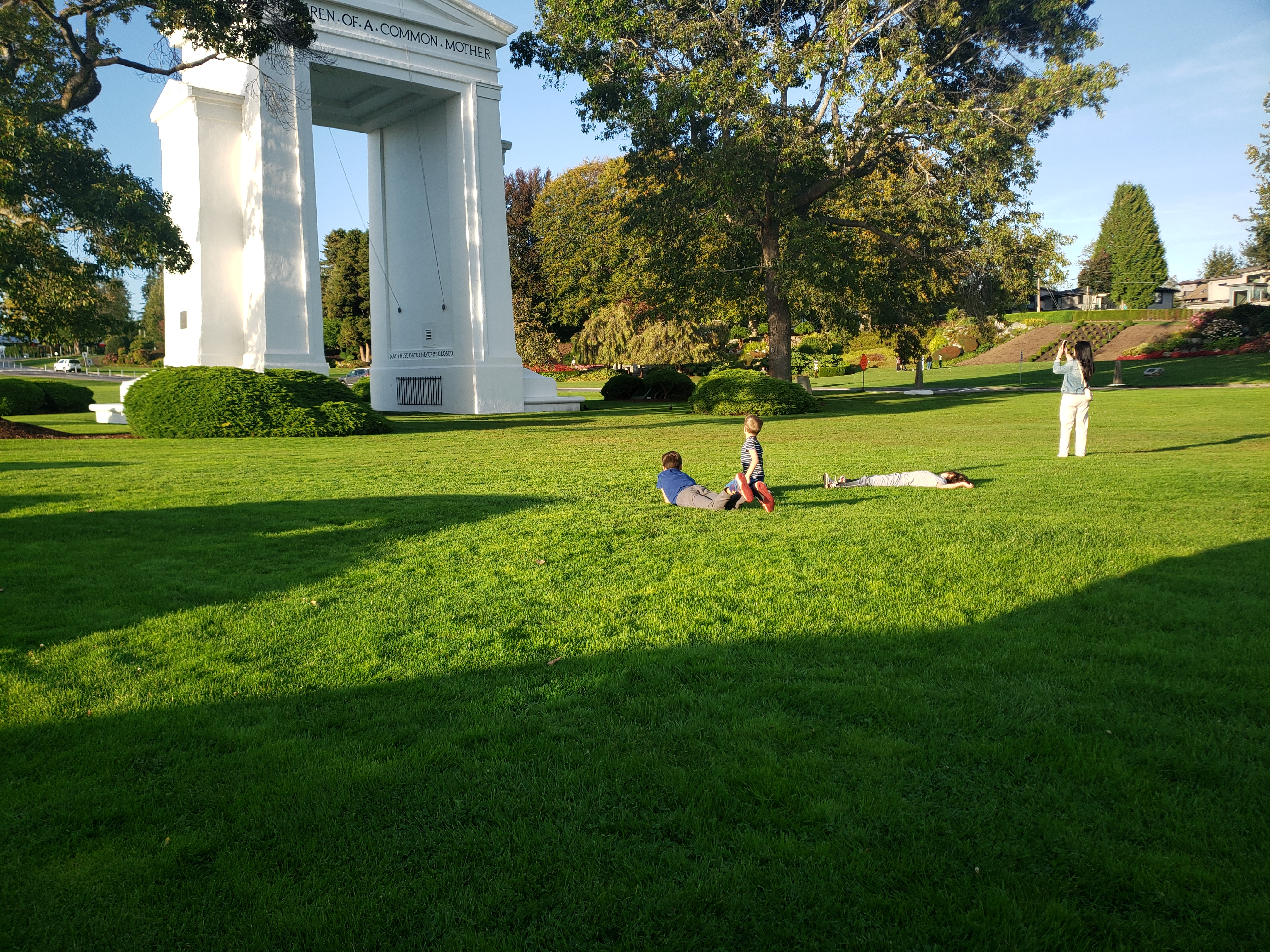 Longue traversée, mais au moins les enfants pouvaient jouer au soleil en attendant